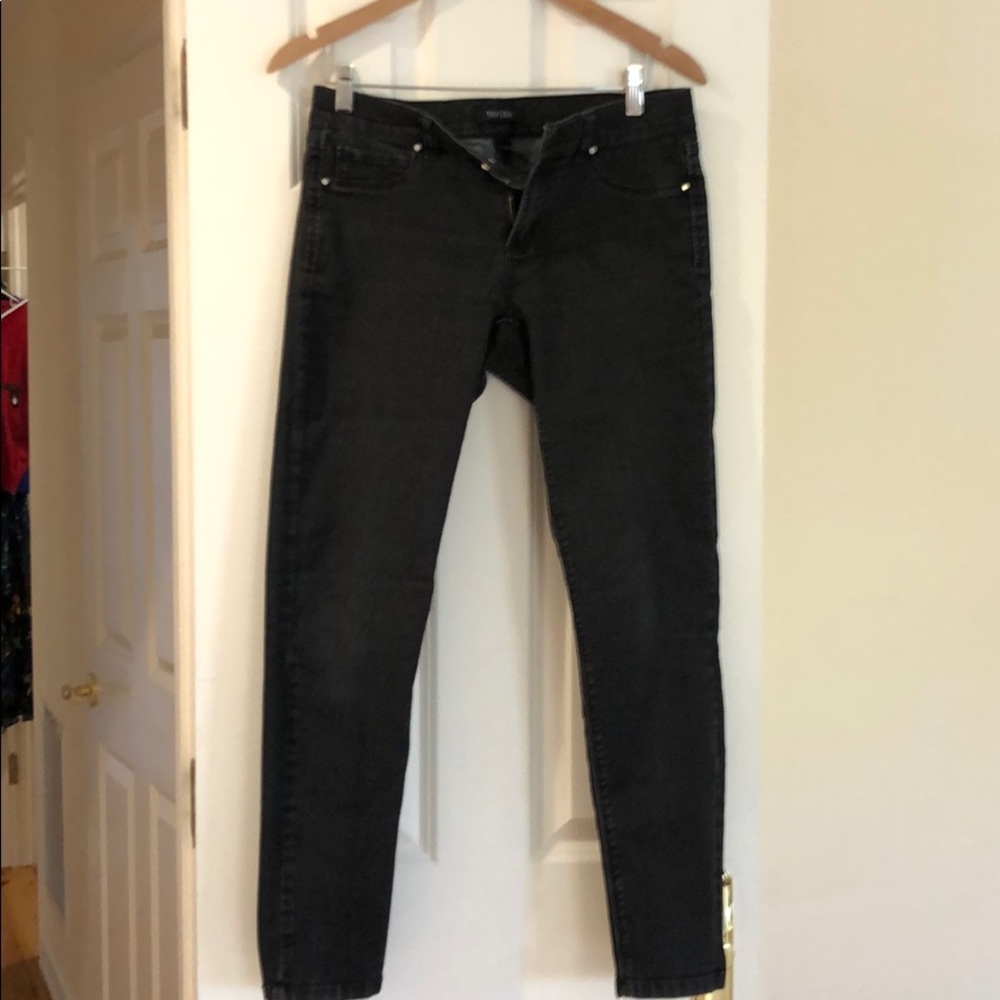Black skinny jeans